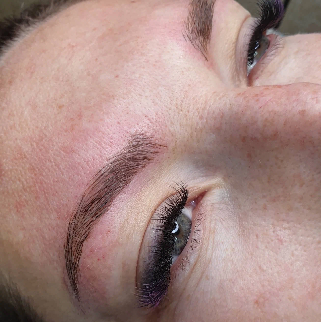 Фото перманентного макияжа Diploma (3)